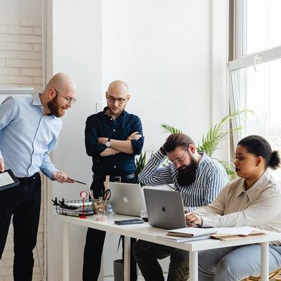 何眉愉